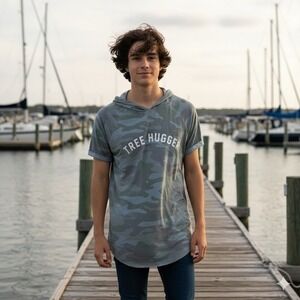 Grayson Threads Teenager Camo Tree Hugger Short Sleeve Hoodie T-Shirt Top Size L